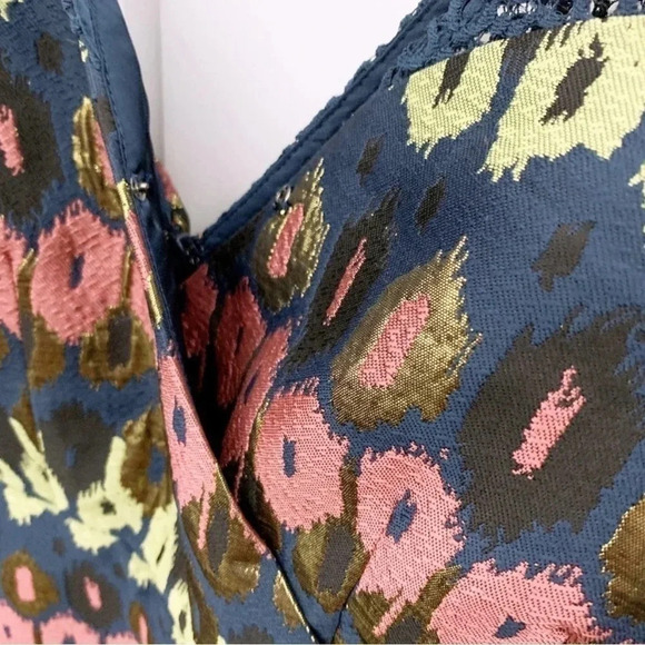 Anthropologie HD in Paris Jacquard Peplum Top sz 6 - Picture 9 of 12